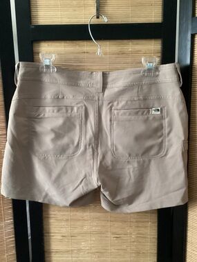 ♦️ The North Face Women's Shorts 8 tan EUC quick dry lightweight hiking outdoor